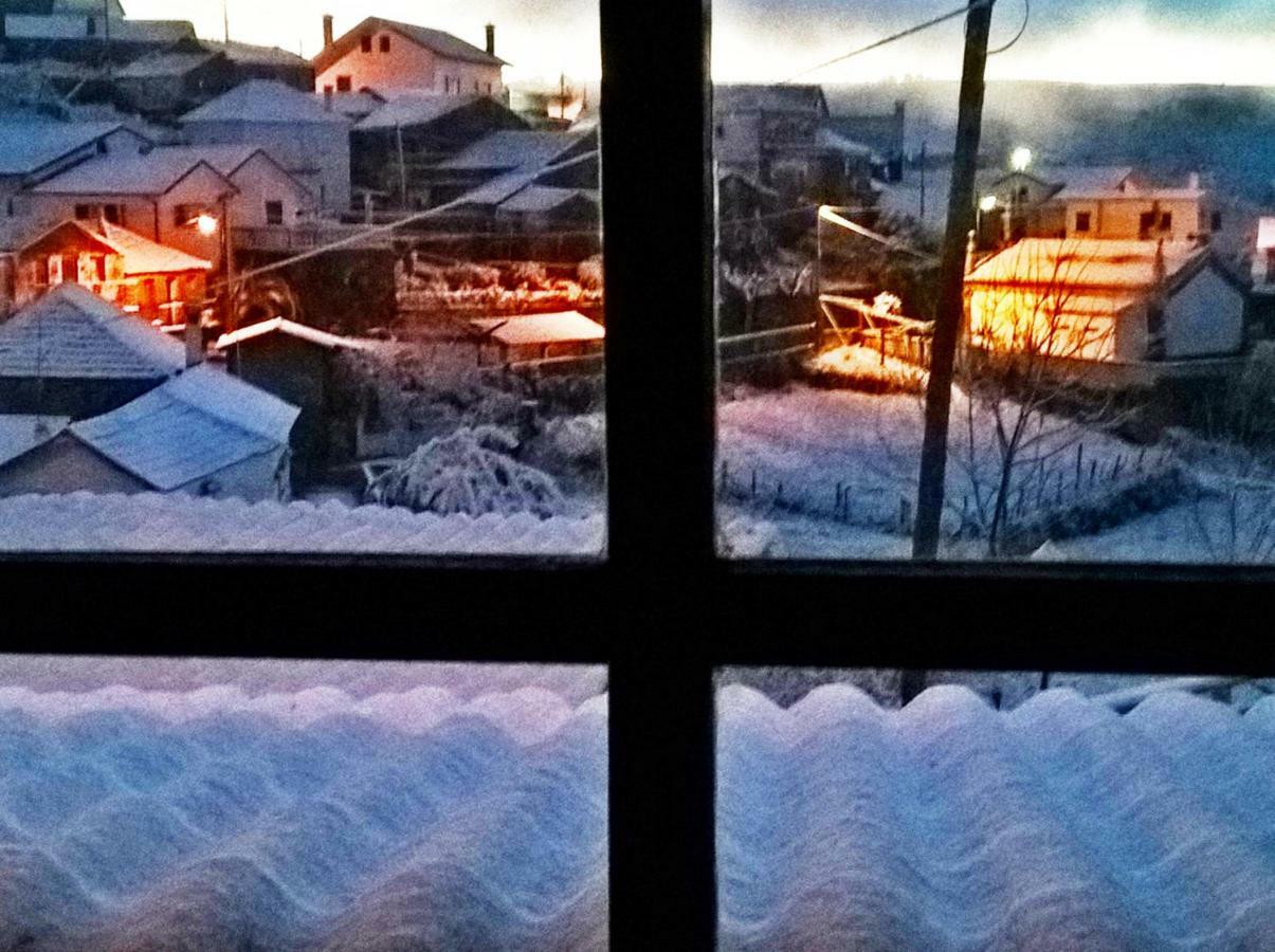 Chale Pouso Da Serra - Casas De Montanha Costilhao Екстериор снимка